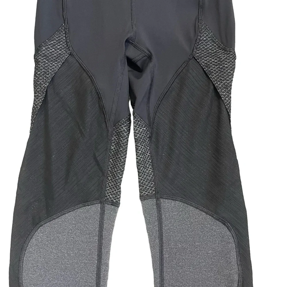 Lululemon Lab Divert Cut Out Mesh Tight Size  2‎